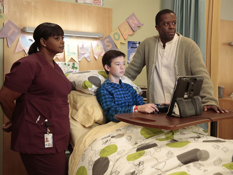 Red Band Society : Photo Adrian Lester, Griffin Gluck, Octavia Spencer