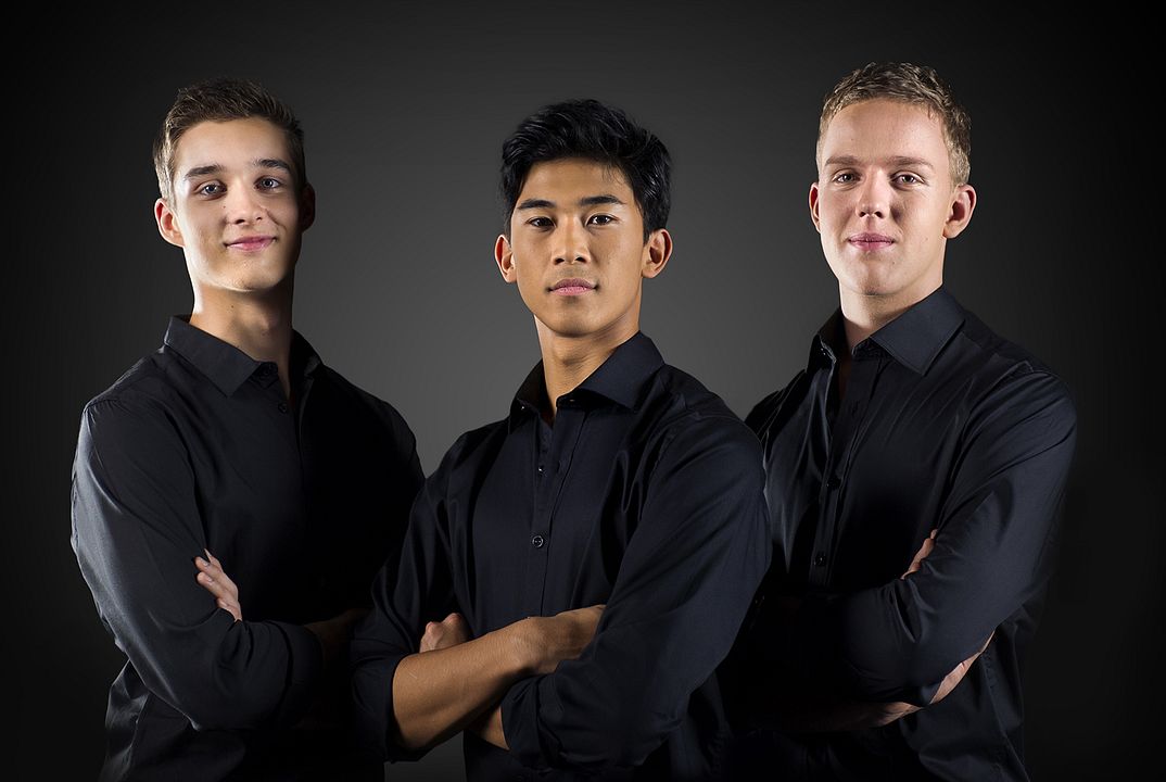 DANCERS : Photo