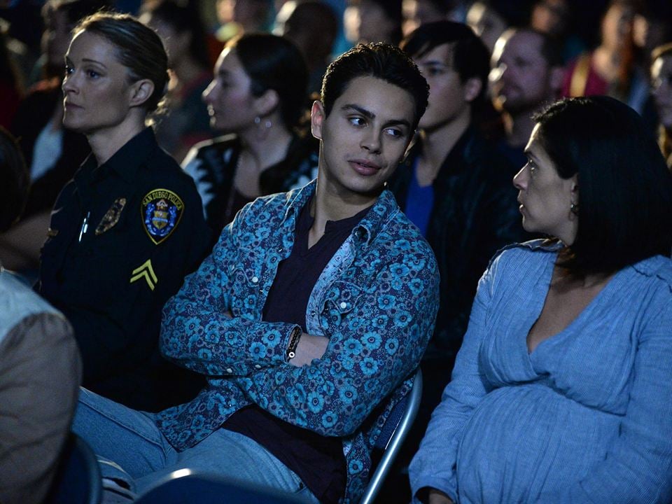 The Fosters : Photo Alexandra Barreto, Jake T. Austin, Teri Polo