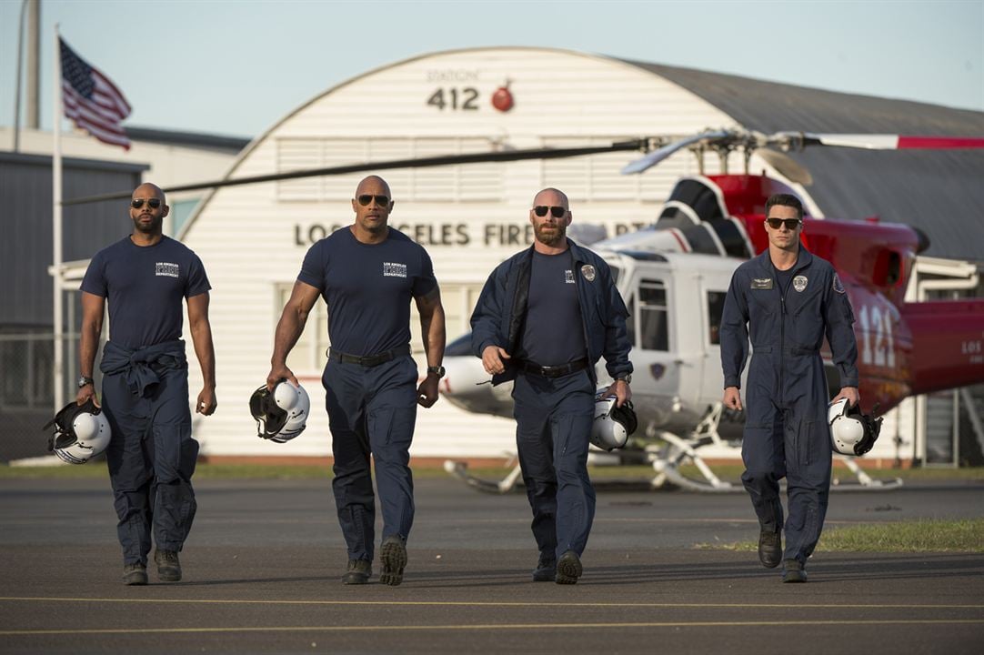 San Andreas : Photo Matt Gerald, Todd Williams, Colton Haynes, Dwayne Johnson