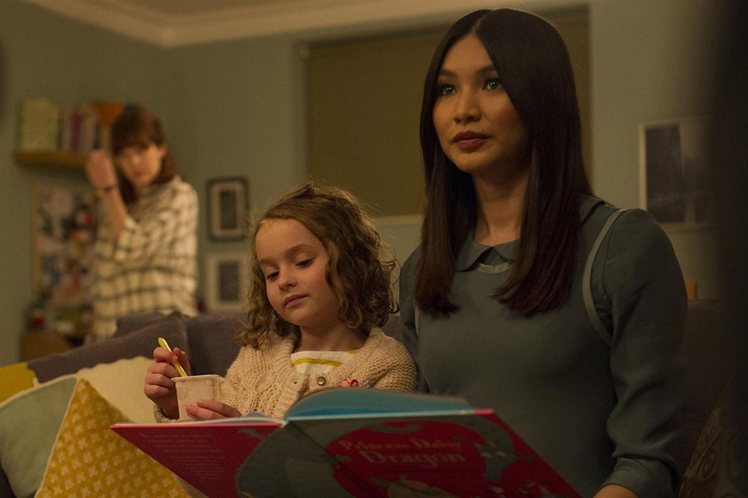 Humans : Photo Gemma Chan, Pixie Davies