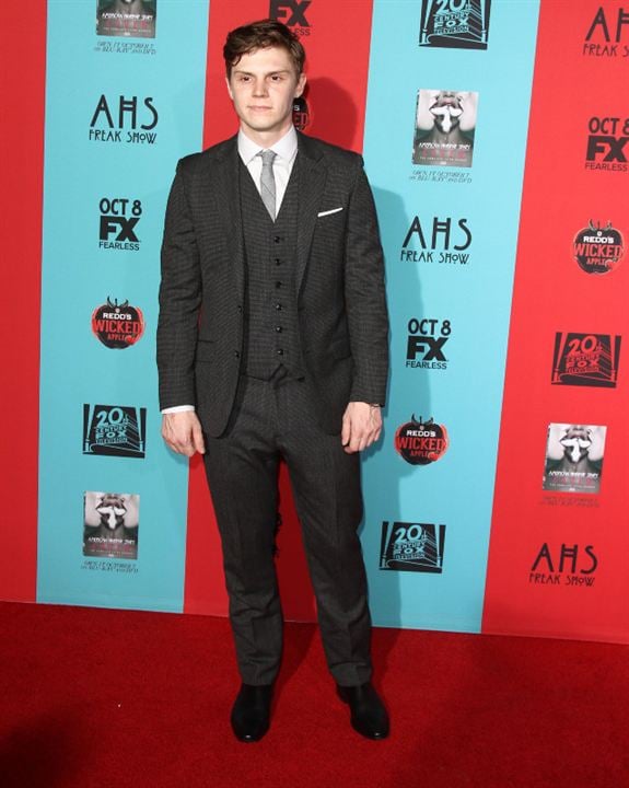 Photo promotionnelle Evan Peters