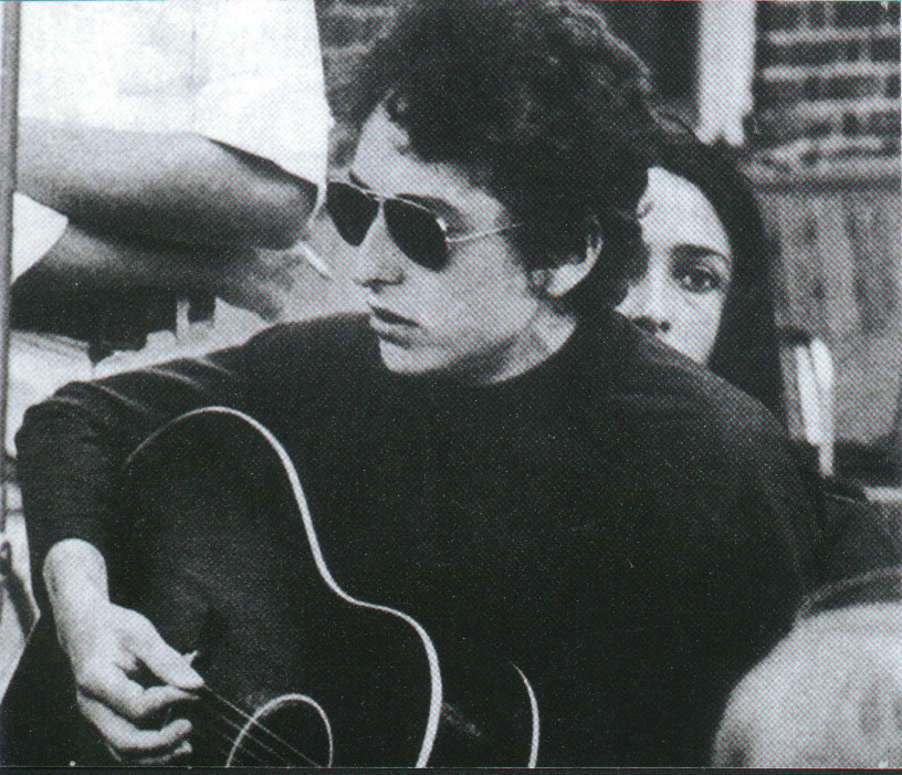 The Other Side of the Mirror: Bob Dylan at the Newport Folk Festival : Photo