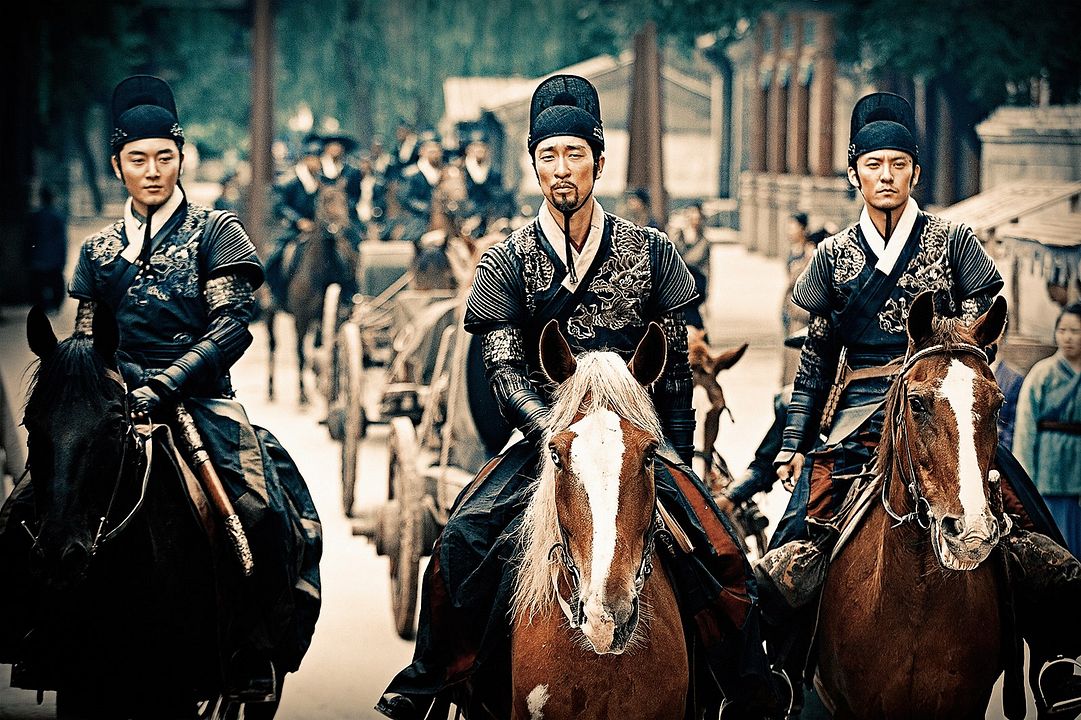 Brotherhood of blades : Photo