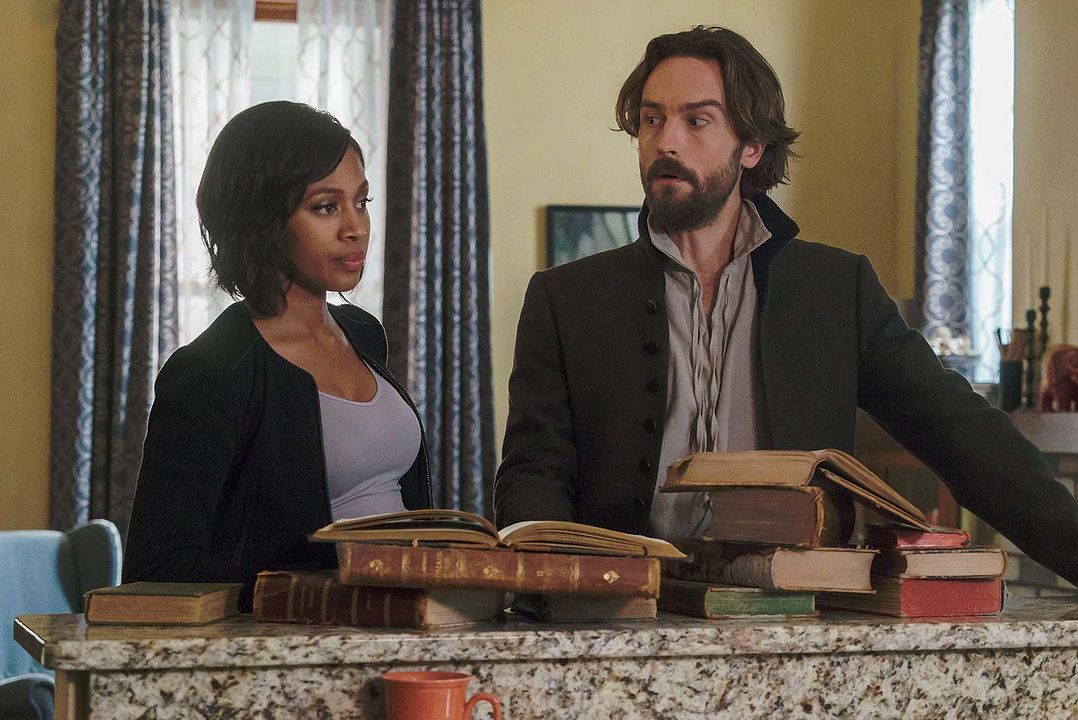 Sleepy Hollow : Photo Nicole Beharie, Tom Mison