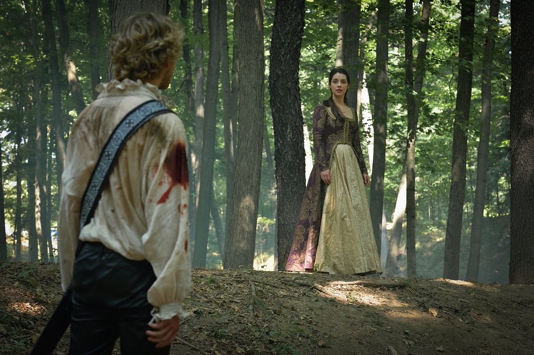 Reign : le destin d'une reine : Photo Adelaide Kane, Toby Regbo