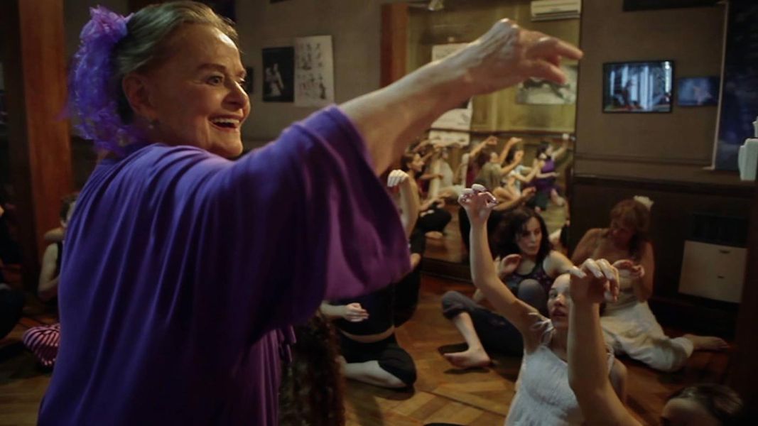Dancing with Maria : Photo