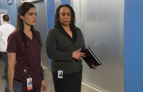 Chicago Med : Photo Torrey DeVitto, S. Epatha Merkerson