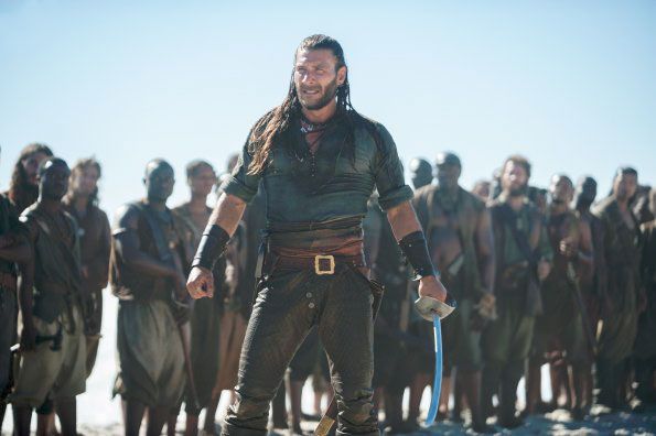 Black Sails : Photo Zach McGowan