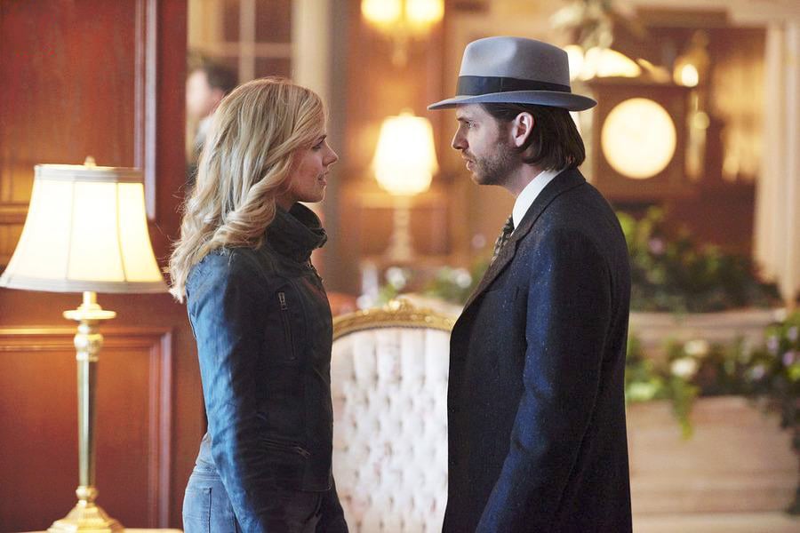 12 Monkeys : Photo Amanda Schull, Aaron Stanford