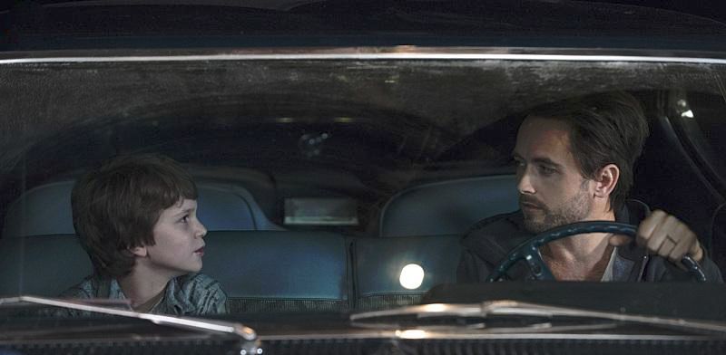 American Gothic (2016) : Photo Justin Chatwin, Gabriel Bateman