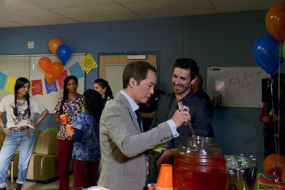 Night Shift : Photo Eoin Macken, Ken Leung