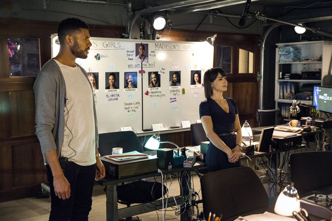 UnREAL : Photo Constance Zimmer, Jeffrey Bowyer-Chapman