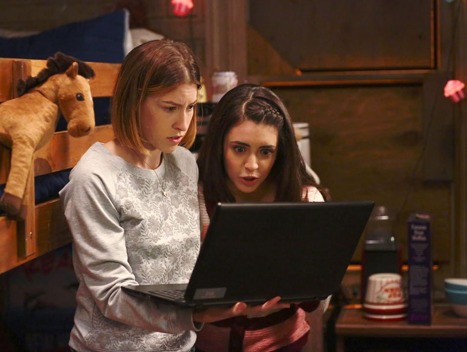 The Middle : Photo Eden Sher, Daniela Bobadilla