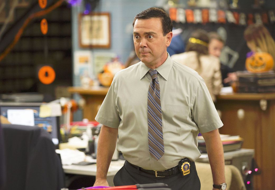 Brooklyn Nine-Nine : Photo Joe Lo Truglio