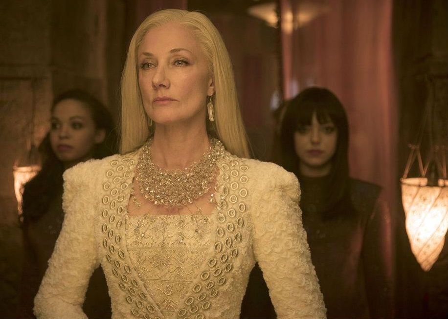 Emerald City : Photo Joely Richardson