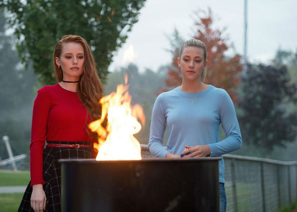 Riverdale : Photo Madelaine Petsch, Lili Reinhart