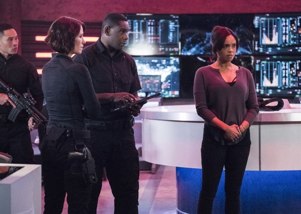 Supergirl : Photo Sharon Leal, Chyler Leigh, David Harewood