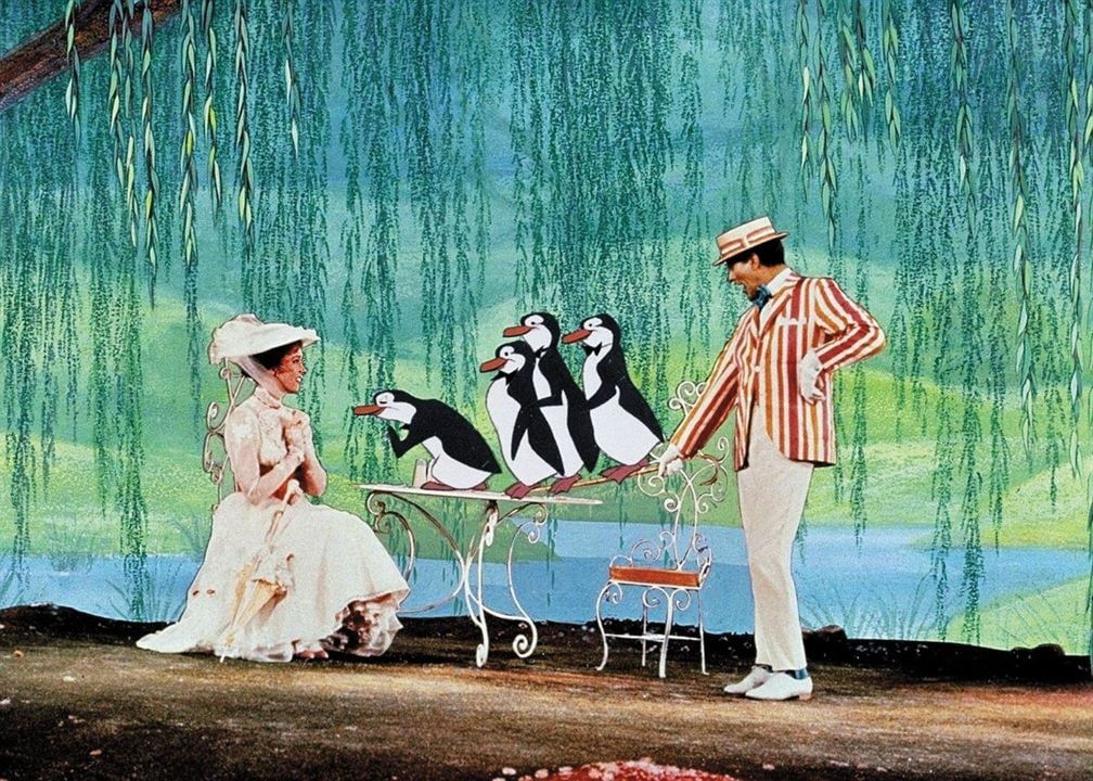 Mary Poppins : Photo Dick Van Dyke, Julie Andrews