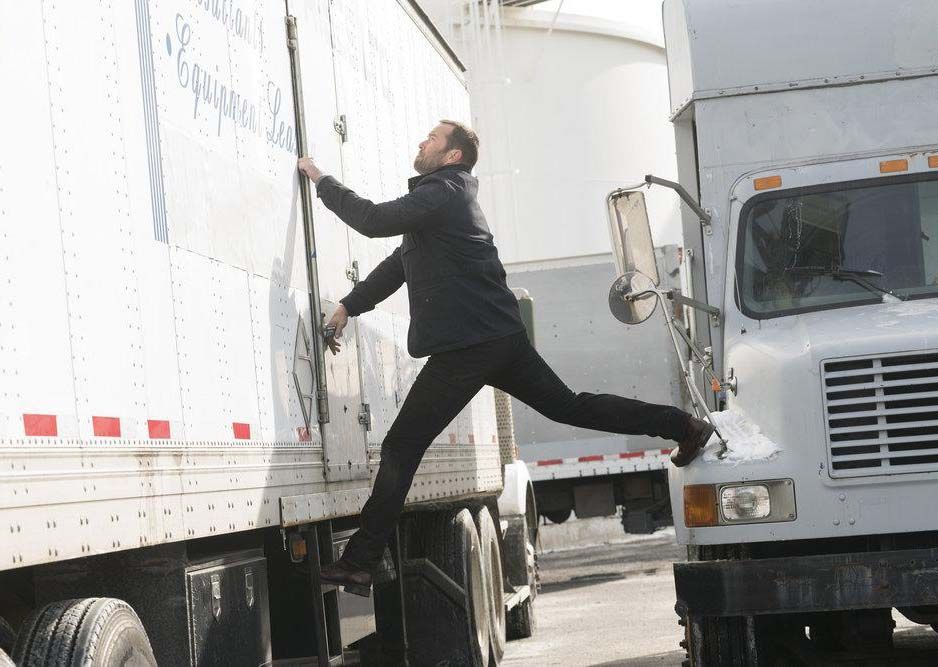 Blindspot : Photo Sullivan Stapleton