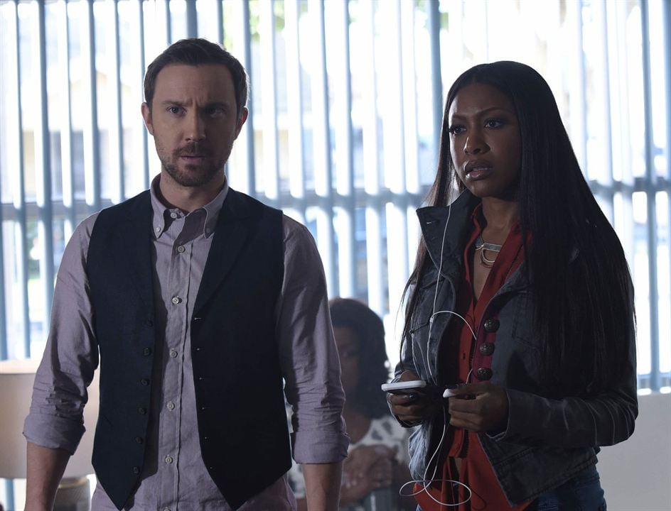 Rosewood : Photo Gabrielle Dennis