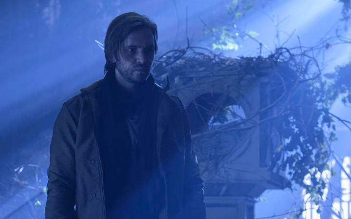 12 Monkeys : Photo Aaron Stanford