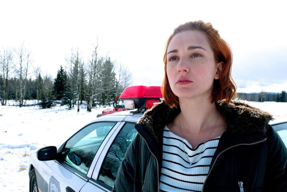 Wynonna Earp : Photo Katherine Barrell