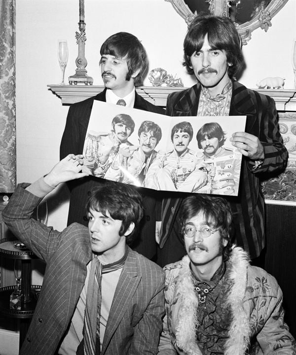 Photo John Lennon, Paul McCartney, George Harrison, Ringo Starr