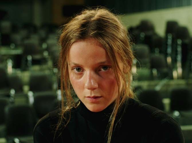 Sarah Joue un Loup Garou : Photo