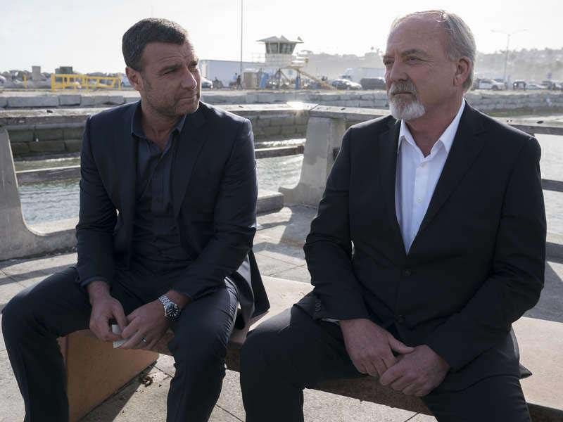 Ray Donovan : Photo James Keach, Liev Schreiber