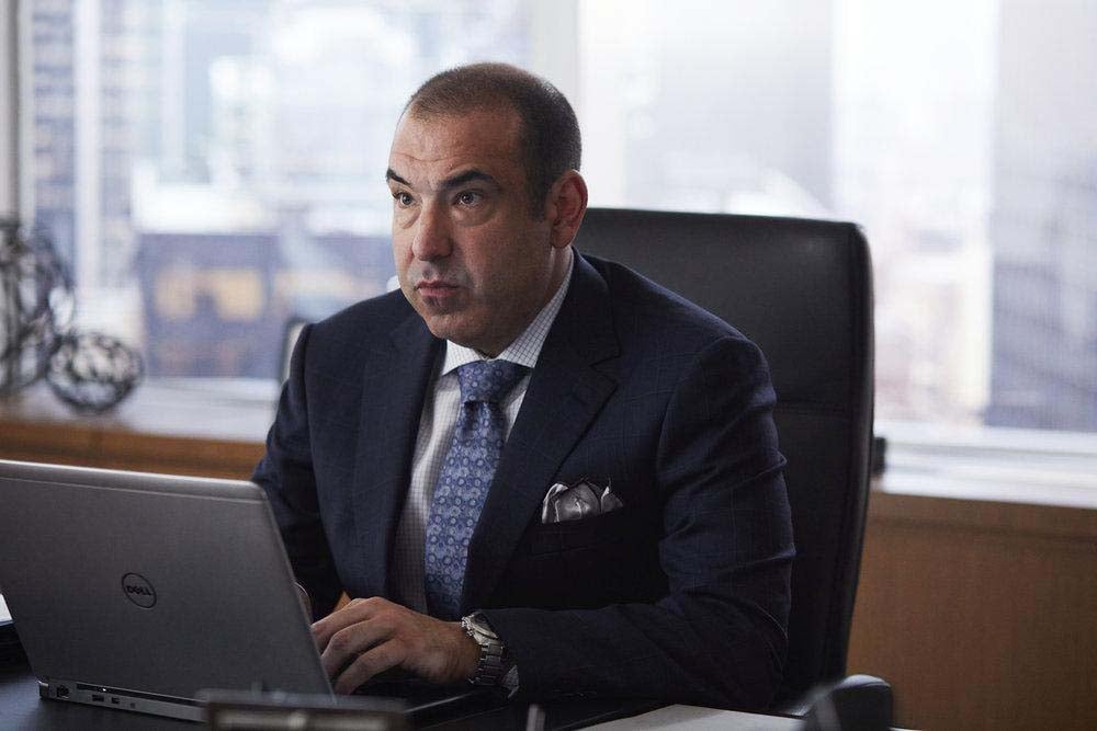 Suits : avocats sur mesure : Photo Rick Hoffman