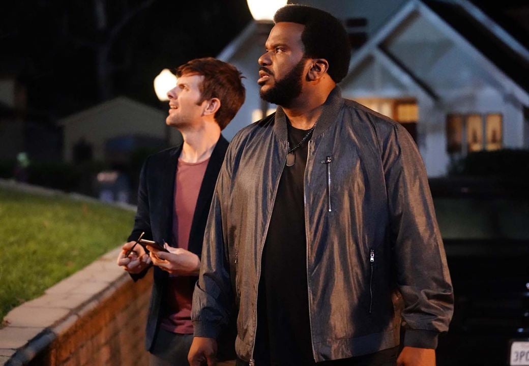 Ghosted : Photo Craig Robinson, Adam Scott