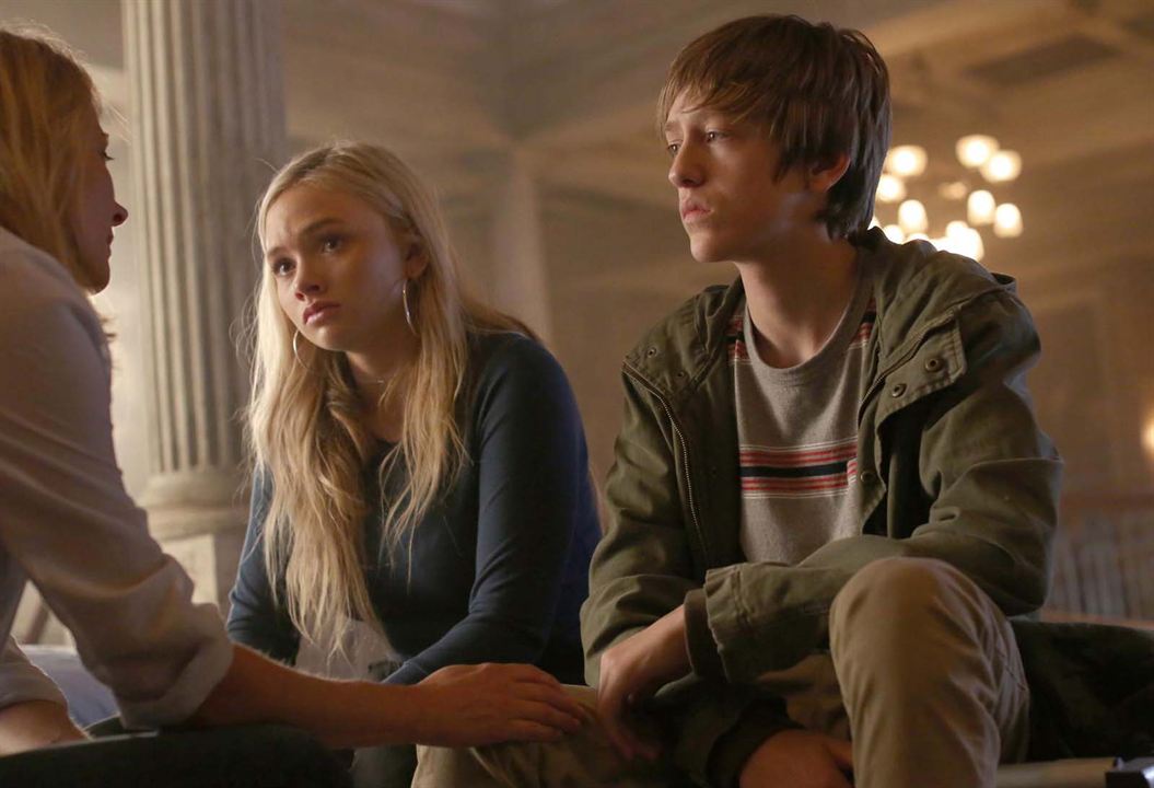 The Gifted : Photo Natalie Alyn Lind, Percy Hynes-White
