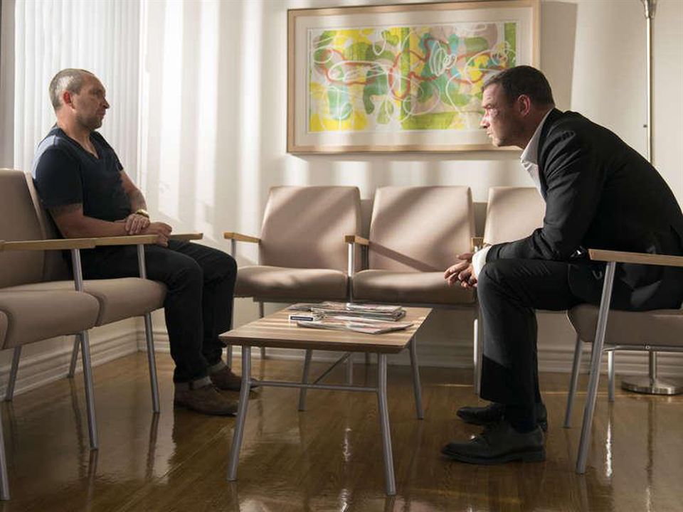 Ray Donovan : Photo Eddie Marsan, Liev Schreiber