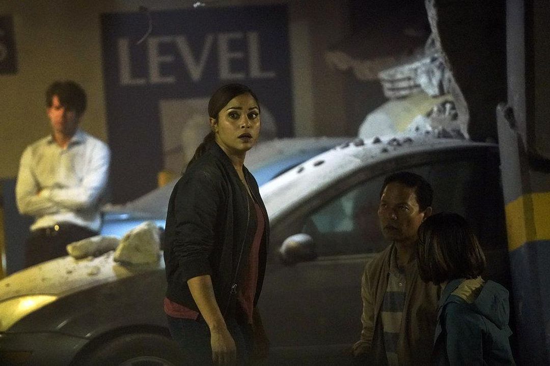 Chicago Fire : Photo Monica Raymund, Ariel Felix