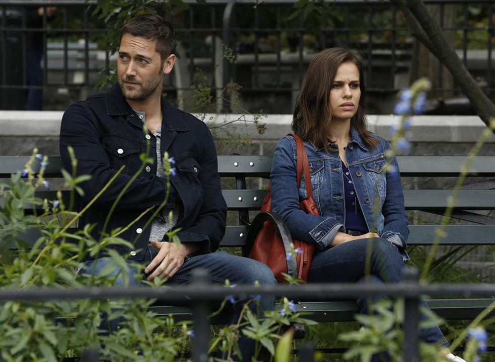 Blacklist : Photo Ana Nogueira, Ryan Eggold