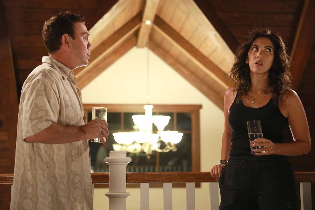 Brooklyn Nine-Nine : Photo Joe Lo Truglio, Stephanie Beatriz