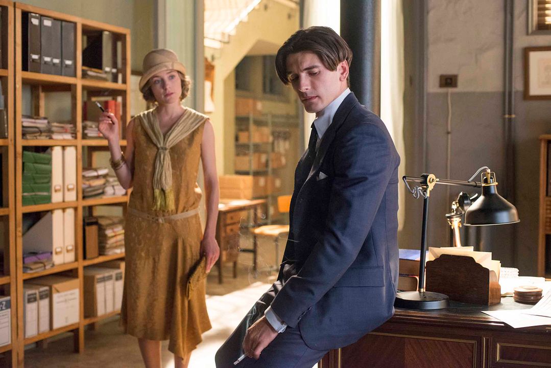 Les demoiselles du téléphone : Photo Yon González, Ángela Cremonte