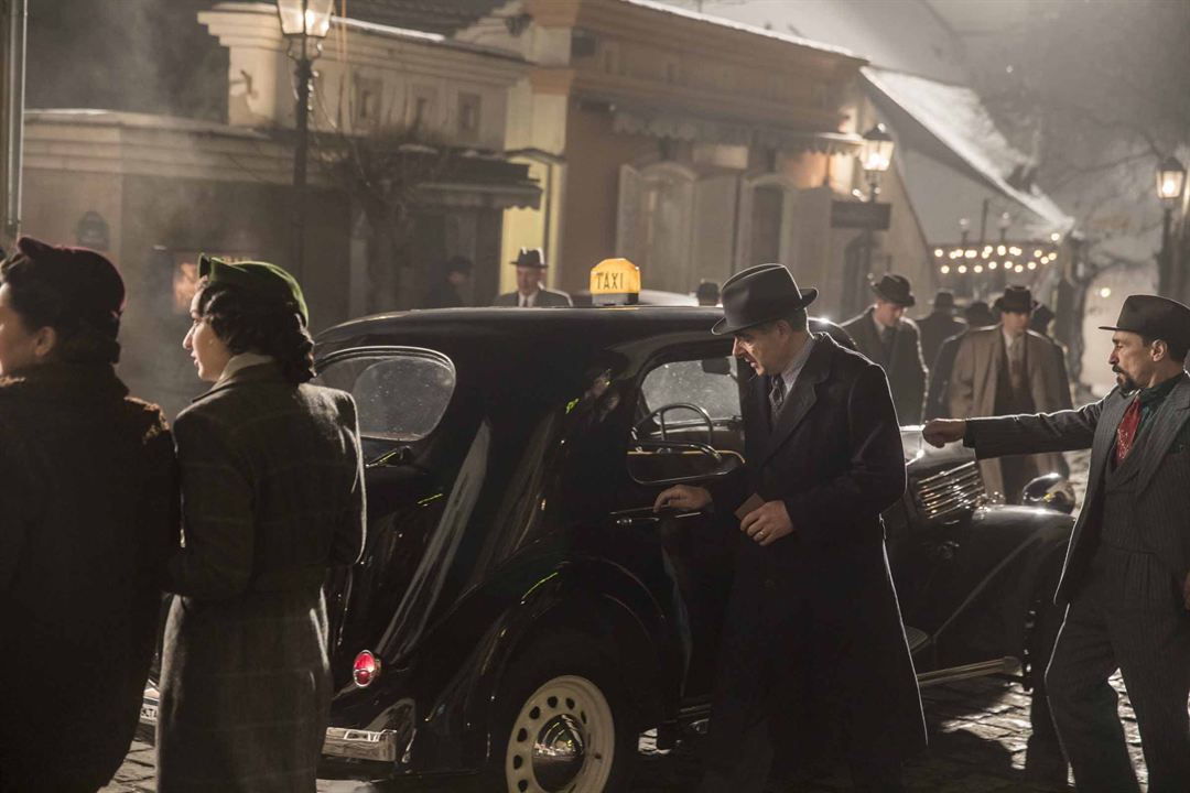 Maigret : Photo Simon Gregor, Rowan Atkinson