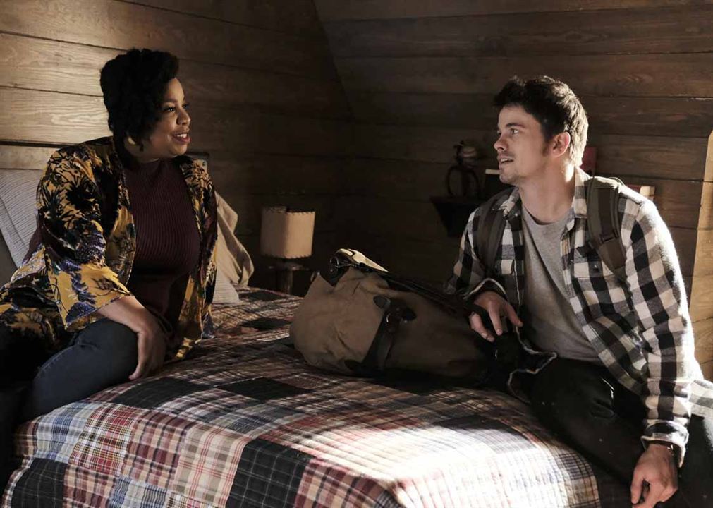 Kevin (Probably) Saves the World : Photo Jason Ritter, Kimberly Hebert Gregory