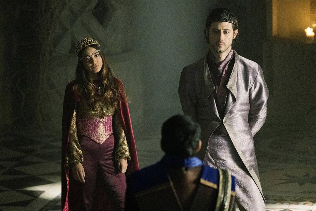 The Magicians : Photo Hale Appleman, Summer Bishil