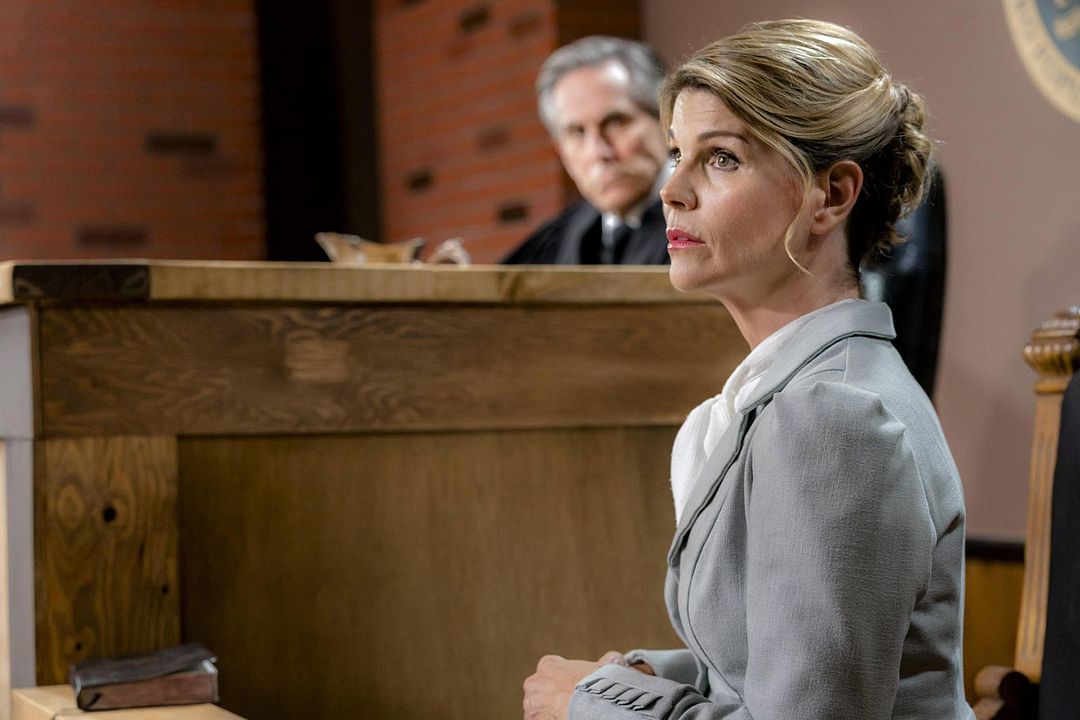 Photo Lori Loughlin