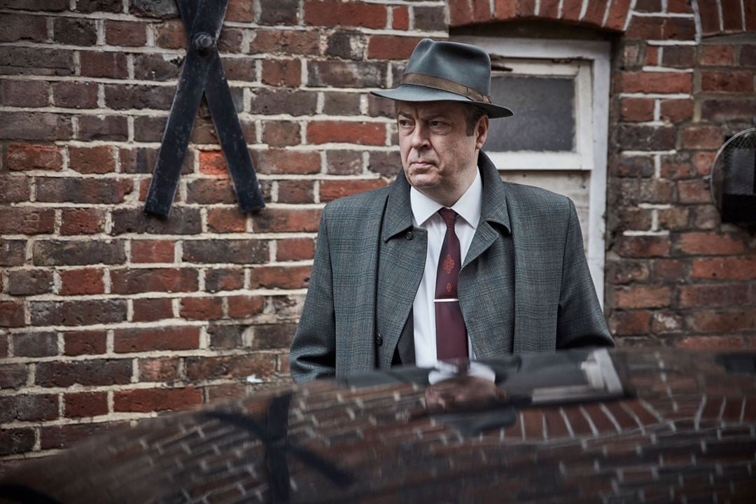 Photo Roger Allam