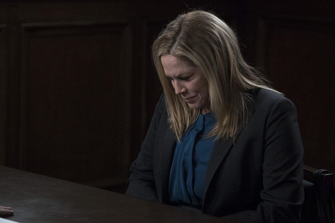 For the People (2018) : Photo Mary McCormack