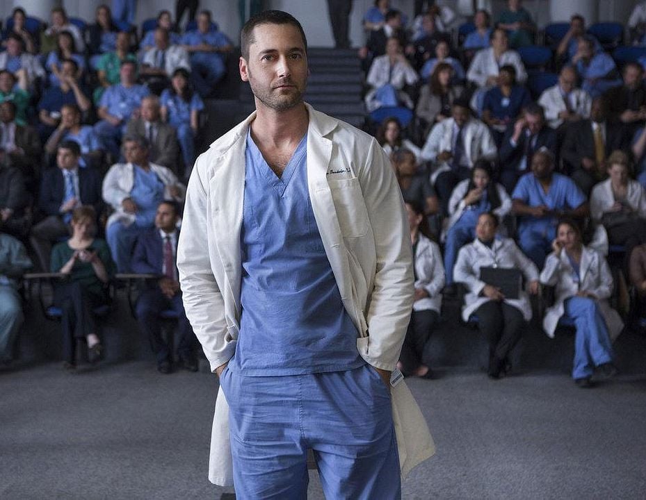 New Amsterdam (2018) : Photo Ryan Eggold