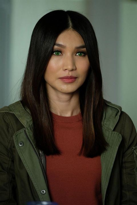 Humans : Photo Gemma Chan