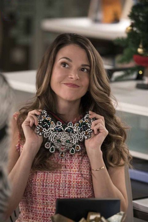 Younger : Photo Sutton Foster