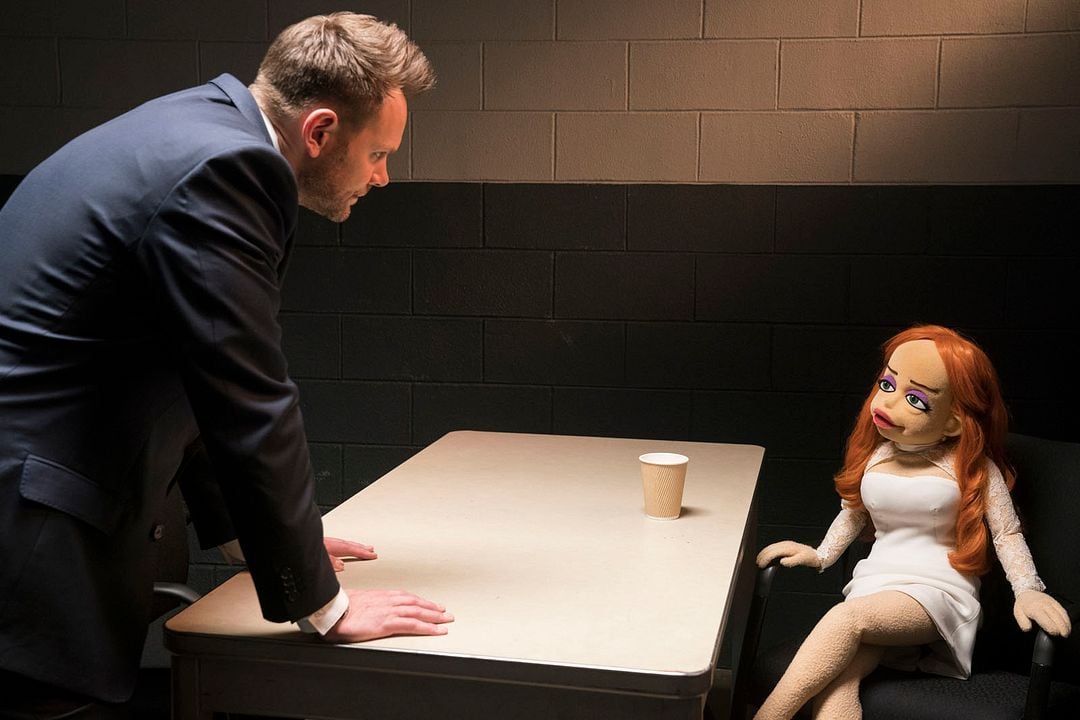 Carnage chez les Puppets : Photo Joel McHale