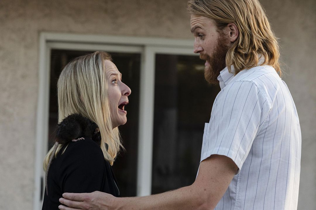 Lodge 49 : Photo Wyatt Russell, Jocelyn Towne