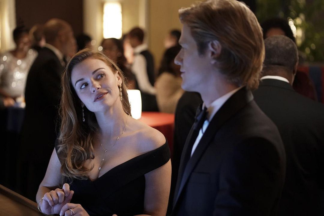 MacGyver (2016) : Photo Lucas Till